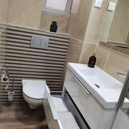 Apartment Hyper-centre Melun, 2 Pieces, Wi-fi Et Netflix